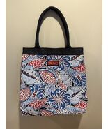 Vera Bradley Large tote Bag Purse Blue Red White Paisley Pattern - $41.37 CAD