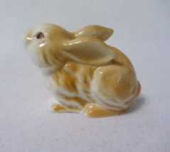 Taiwan Vintage Bone China Small Bunny Rabbit Brown &amp; White Figurine - £4.01 GBP