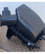 2013-2018 Chevrolet Sonic 1.8L Air Intake Box Cleaner - $1,139.65 MXN