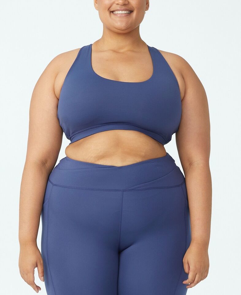MSRP $25 Trendy Plus Size Active Strappy Sports Crop Top Navy Size - $5.15
