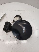 ELANTRA   2017 Fuel Filler Door 1372941 - $704.76 MXN