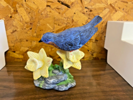 Vintage Russ Berrie &amp; Co Nature&#39;s Song Eastern Bluebird Reg. No  6011 Preowned - £10.27 GBP