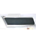 80-86 Ford F-Series LH Lower Rear of Fender Molding OEM 744 - $990.17 MXN