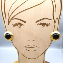Vintage REALM Chic Button Earrings, Hammered Gold Tone with Black Dome Clip On - £25.68 GBP