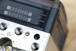 2007 Mercedes W211 W219 AMG E63 Cls63 Anti Lock Brake ABS Pump Control Module image 8