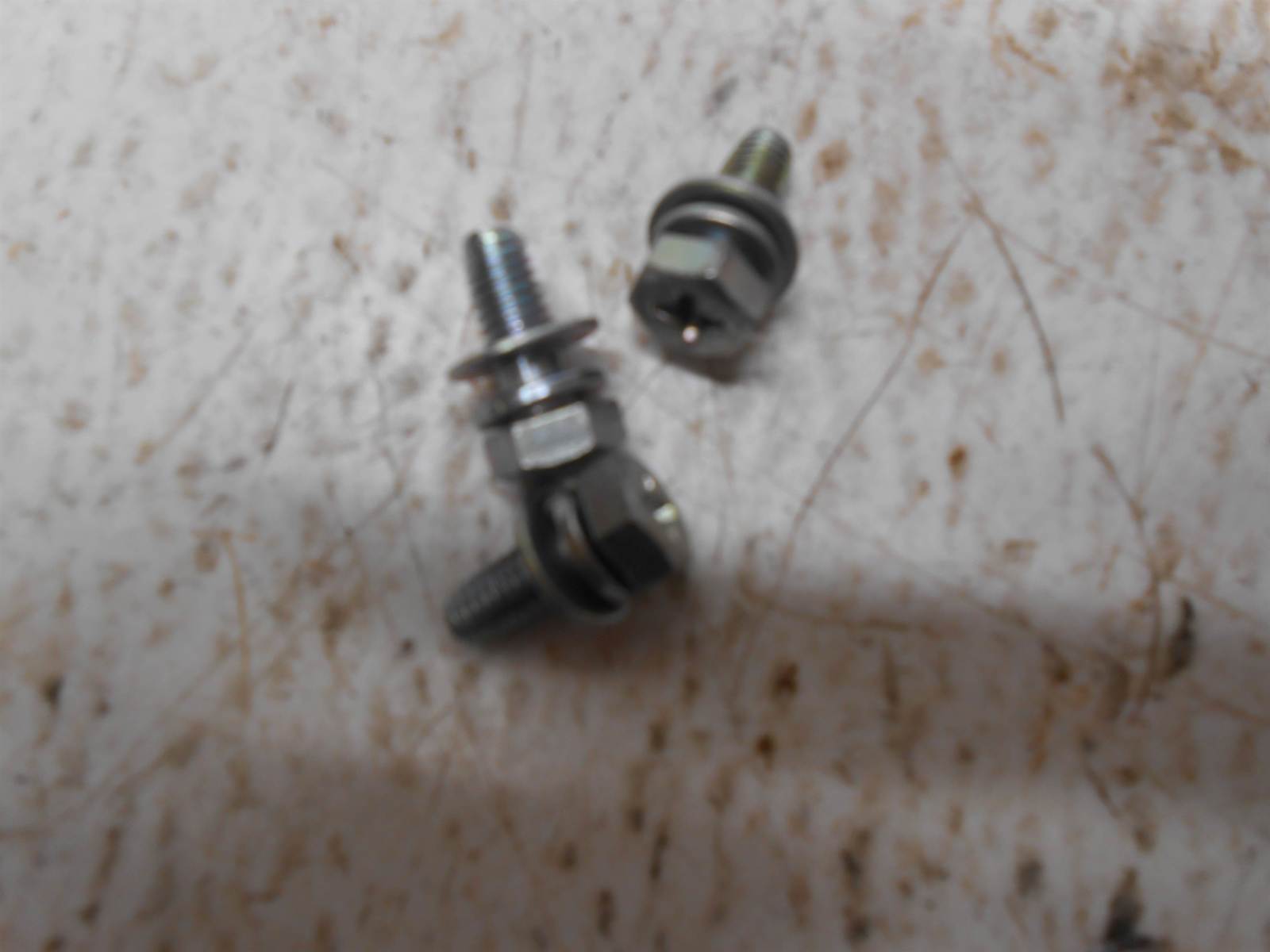 2013 Hyundai Veloster Mirror Bolts Right Or Left - $28.99
