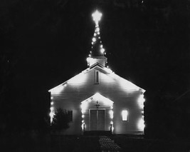 Chapel with Christmas lights at Fort Leonard Wood Missouri WWII Photo Print - £7.04 GBP+