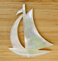 VINTAGE Jewelry Supply Carved Inlay Pendant MOP Shell Sailing Ship Sailb... - $14.84