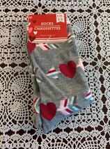 Ladies Heart and Arrow Design Crew Socks Size 5 to 9 LOVE Gray Red Brand New - £9.20 GBP