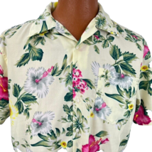 Pacific And Co Aloha Hawaiian M Shirt Hibiscus Plumeria Flowers Yellow T... - £31.59 GBP