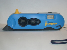 POLAROID I-ZONE Instant Pocket Camera - £31.38 GBP