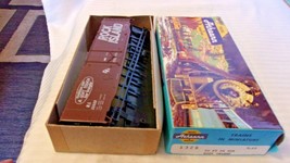 HO Scale Athearn 50' Box Car, Rock Island, Cushion Car, Brown, #35062 BNOS - $30.00