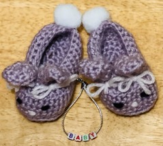 Bunny Slippers - $566.88 MXN