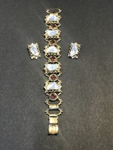 Stunning VTG Book Chain Bracelet with Earrings Costume Jewelry Unmarked OOAK - £97.47 GBP
