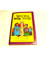 Wee Sing Silly Songs by Nipp, Susan Hagen Paperback / softback Book The ... - £3.87 GBP