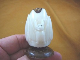 (TNE-BAT-236A) Little White Bat Tagua Nut Figurine Carving Vegetable Love Bats - £18.43 GBP