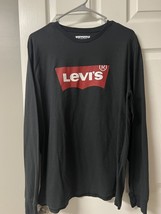 Levi&#39;s Men’s Shirt Red Tab Logo Graphic Tee Long Sleeve Pullover Black - $15.00