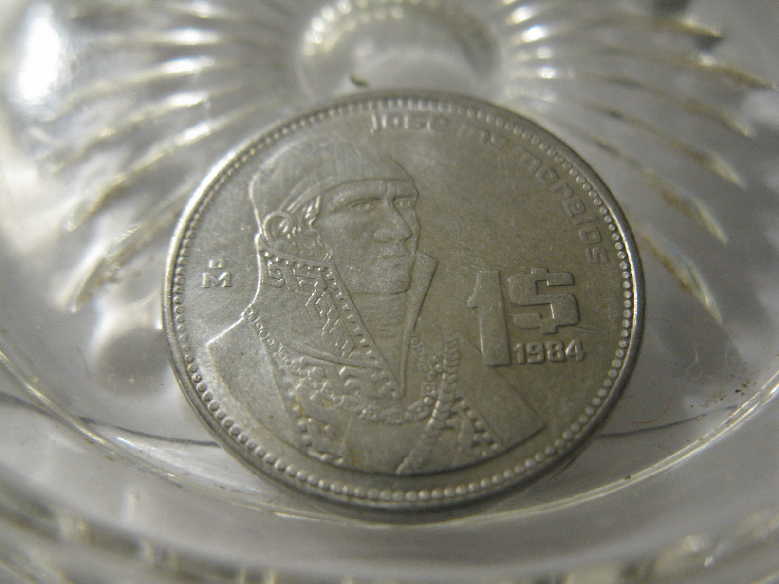 Primary image for (FC-51) 1984 Mexico: 1 Peso - w/ RA signature on lapel collar
