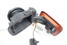 13-15 BMW X1 E84 FUEL FILLER DOOR W/ TANK CAP E2251 image 9