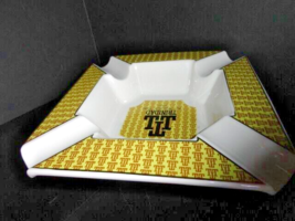Ceramic Cigar Ashtray Measures 9.25" x 9.25" x 2.25" in the original box image 5