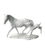 Kaiser Mare And Foal 403 Golden Crown  E &amp; R Made In W. Germany 8.5&quot; High - $2,454.70 MXN
