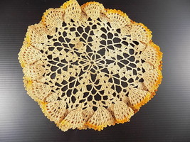 Vintage HANDMADE CROCHET DOILY 9&quot; Wide Tan Multiple Edges w/ Orange Tip ... - £4.90 GBP