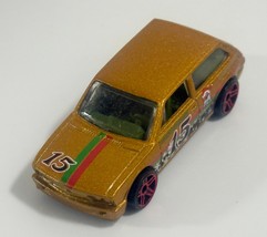 HOTWHEELS LOOSE VOLKSWAGEN BRASILLA WALMART 2015 HOLIDAY EXCLUSIVE CAR - $3.95