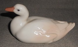 Vintage BING &amp; GRONDAHL  #1537 WHITE DUCK FIGURINE Made in Denmark - £54.49 GBP