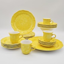 New Mikasa Corn Silk D9301 21-Pc Dinnerware Set /W Chop Plate 1975-1976 - $4,268.50 MXN