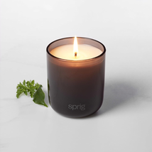 Sprig by Kohler  Aromatherapy Candle, Relax (Chamomile & Green Tea), 8 Oz  image 5