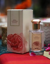 Fabindia Rosa Y Sándalo Perfume 100ML Revitalizar Mind Cuerpo Touch Of Especias - £29.55 GBP