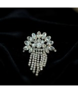 Vintage Weiss Brooch Pin Beautiful Sparkly Clear Chandelier Drop Rhinest... - $1,205.16 MXN