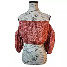 Forever 21 Cold shoulder Floral crop top Size Large - $10.00