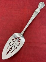 WM Rogers Silver Plate Pie Cake 9.75" Server in Magnolia Pattern Original Flower - $12.82