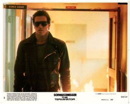 *THE TERMINATOR (&#39;84) The Terminator (Arnold Schwarzenegger) Hunts Sarah Connor  - £39.96 GBP