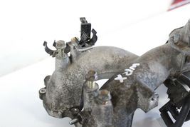 2004-2005 SUBARU IMPREZA WRX AIR INTAKE MANIFOLD J8939 image 8