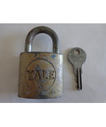 Padlock Vintage Yale U.S.A. (#2523).  - $304.41 MXN