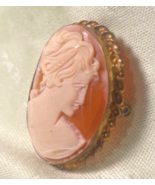 Vintage Cameo Pendant - $33.68