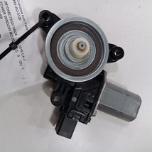 Passenger Right Front Power Window Motor Fits 16-22 Mazda CX-3 - $39.94