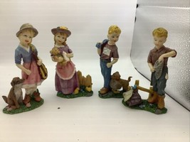 Vintage 6 Inch Resin Figurines lot of 4 figurines-dogs Chicks - £14.38 GBP