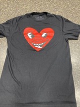 Keith Haring Heart Art Tee T-Shirt Black size S Officially Licensed Graf... - $11.88