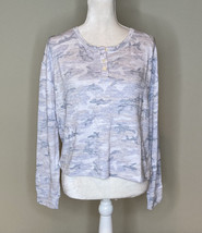 Love By Gap NWT Women’s Half Button Camo Sweatshirt Size M Blue F7 - £13.91 GBP