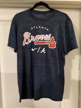 Nike Dri Fit Atlanta Braves T-shirt Size Medium - $36.00