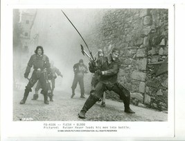 Flesh+Blood-rutger Hauer-8x10-Promo-Still-B&amp;W-Adventure-Drama-NM - £26.80 GBP