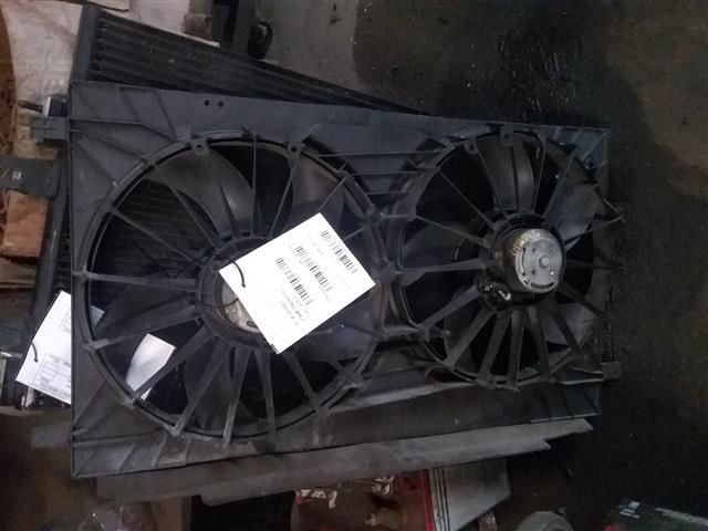 Radiator Fan Motor Fan Assembly Classic Style Fits 07-17 COMPASS 103623675 - $188.09