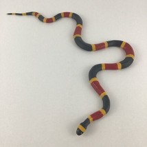 Safari Coral Snake 12” Realistic Reptile Animal Elapid Venomous Multicolored Toy - £19.42 GBP