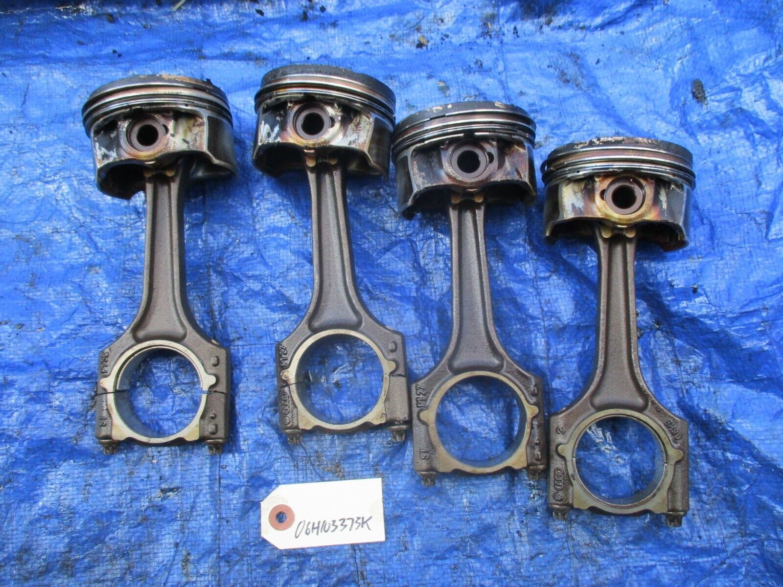 2009 Volkswagen Jetta 2.0 pistons and connecting rods set motor engine OEM - $149.99
