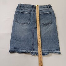 One 5 One MS239752 Women's Blue Pencil Stretch Denim Frayed Skirt Pockets Size S image 7