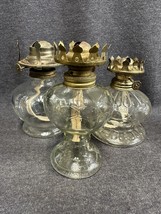 Lot Vintage Lamplight Farms Oil Lamp Clear Honeycomb glass Font &amp; 2 Hong... - £27.13 GBP