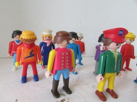 Vintage Lot Of 12 Playmobil Figures Geobra 1980&#39;S 3&quot; Assorted L17 - £4.35 GBP